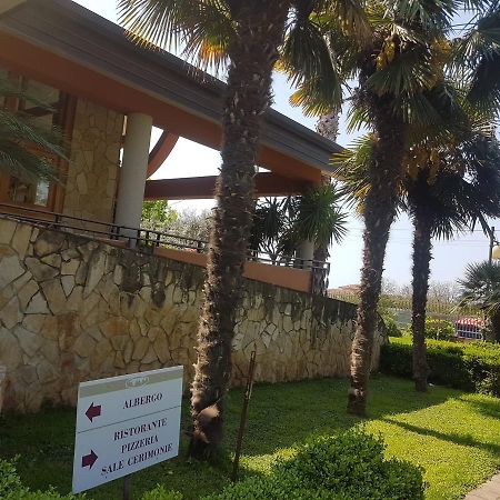 Agriturismo Terre Delle Monache Pontecagnano Ngoại thất bức ảnh