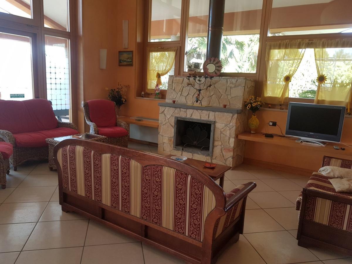 Agriturismo Terre Delle Monache Pontecagnano Ngoại thất bức ảnh
